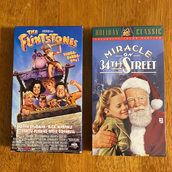 VHS assorted box of tapes - Picture 6 of 6